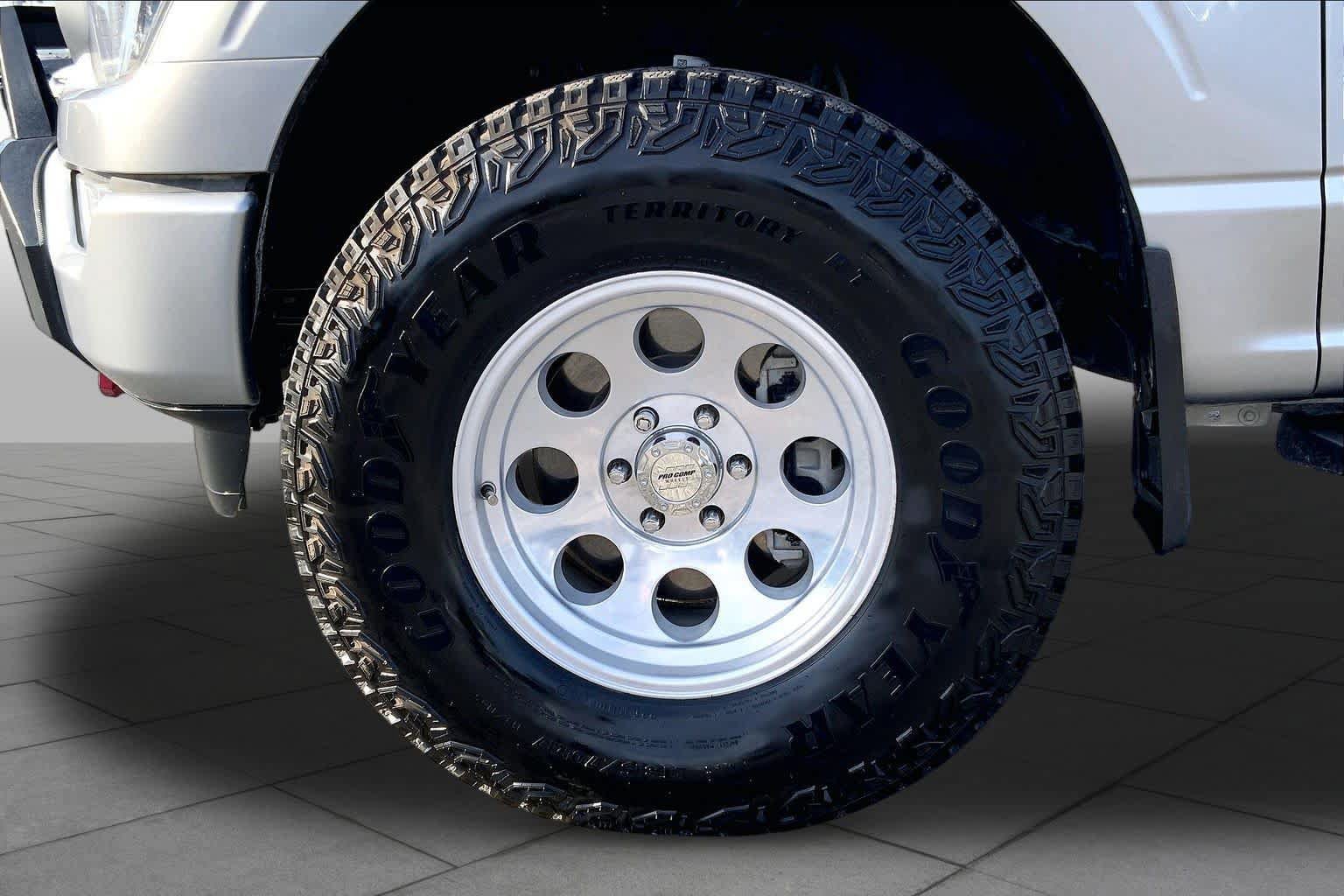 Used 2022 Ford F150 XL w/ STX Appearance Package AWD/4WD image 11