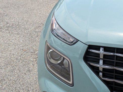 New 2026 Hyundai Venue SEL FWD image 7