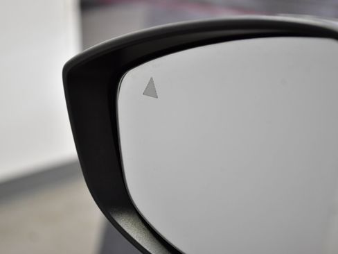 Used 2024 MAZDA MAZDA3 s image 30