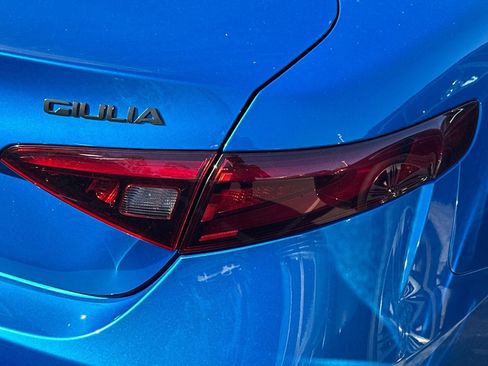 Used 2018 Alfa Romeo Giulia Ti Sport w/ Quick Order Package 22U Sport image 14