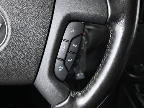 Used 2020 Chevrolet Express 2500 Work Van w/ Driver Convenience Package image 6