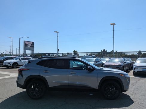 New 2026 Chevrolet Trax ACTIV w/ Driver Confidence Package image 6