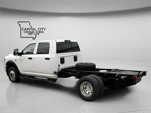 New 2026 RAM 3500 Tradesman image 4