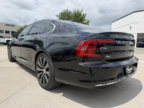 Used 2023 Volvo S90 B6 Plus AWD/4WD image 9