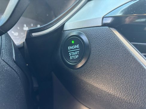 Certified 2021 Ford Escape SE FWD image 29