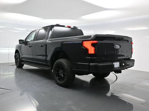 Used 2025 Ford F150 Lightning XLT AWD/4WD image 6