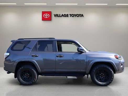 Certified 2023 Toyota 4Runner TRD Off-Road image 6