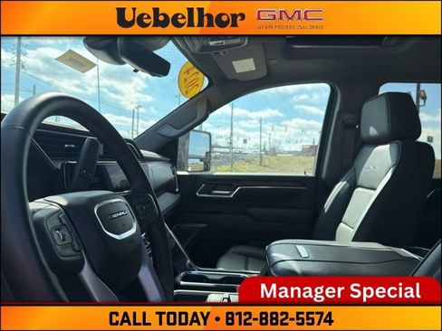 Used 2024 GMC Sierra 2500 Denali w/ Denali Reserve Package image 21