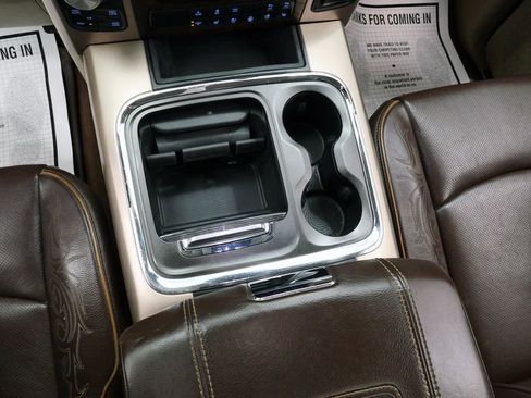 Used 2017 RAM 1500 Laramie Longhorn w/ Convenience Group image 31