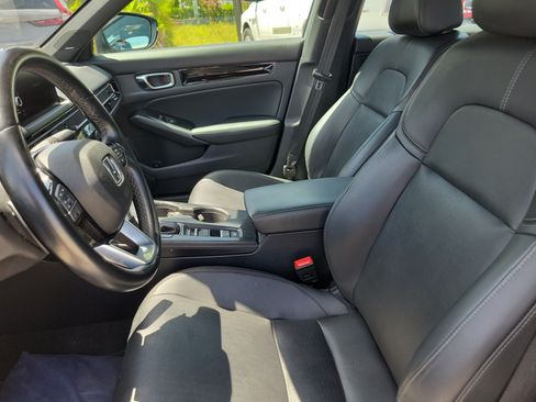 Used 2025 Honda Civic Sport image 25