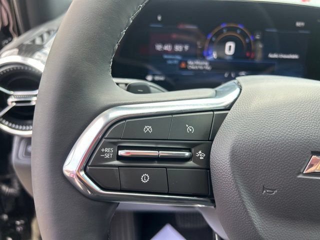 New 2027 Chevrolet Equinox LT w/ Safety and Technology Package FWD image 17