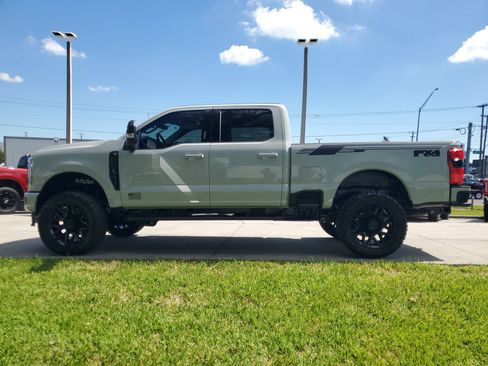 New 2026 Ford F250 XLT w/ XLT Premium Package image 7