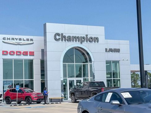 New 2026 RAM 2500 Rebel w/ Rebel Level 2 Equipment Group image 25