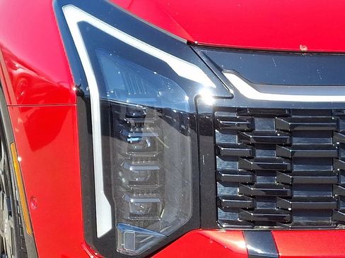 Certified 2026 Kia Sportage SX image 9