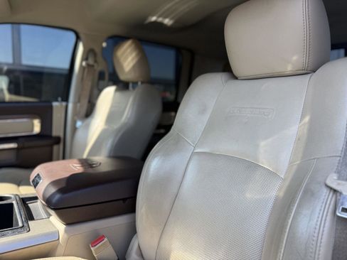 Used 2014 RAM 2500 Laramie w/ Protection Group image 11