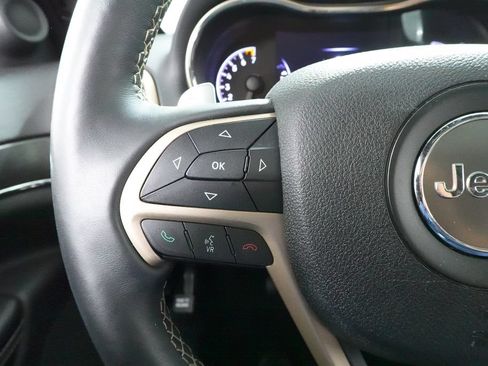 Used 2016 Jeep Grand Cherokee Limited AWD/4WD image 14