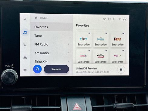 Used 2023 Toyota RAV4 SE w/ Weather & Moonroof Package image 15