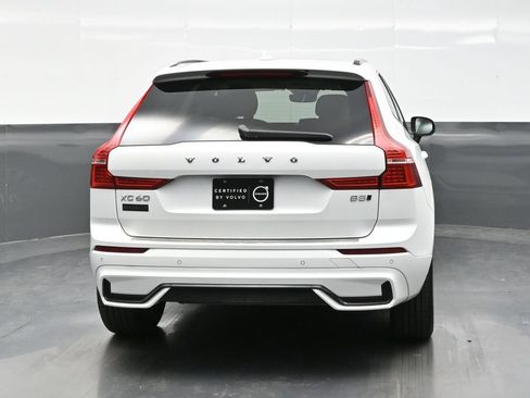 Used 2024 Volvo XC60 B5 Core w/ Protection Package Premier AWD/4WD image 6