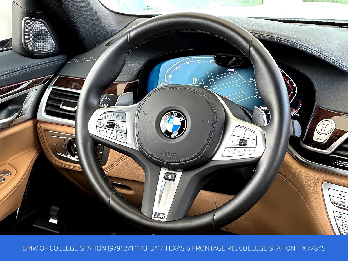 Certified 2022 BMW 740i w/ M Sport Package RWD image 29