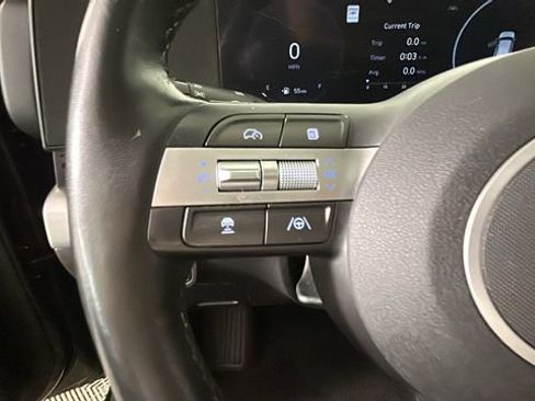 Used 2024 Hyundai Kona Limited FWD image 15
