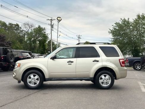 Used 2012 Ford Escape XLT AWD/4WD image 2