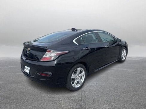 Used 2018 Chevrolet Volt LT FWD image 7