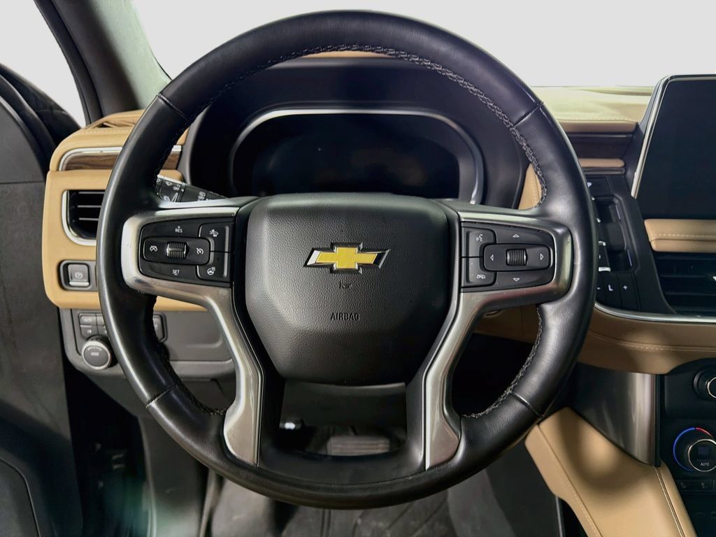 Used 2023 Chevrolet Suburban Premier AWD/4WD image 13
