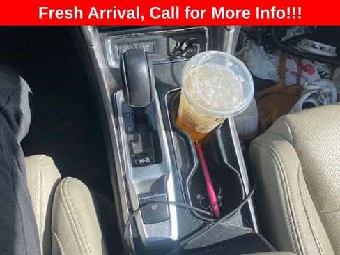 Used 2022 Subaru Ascent Limited w/ Technology Package AWD/4WD image 8