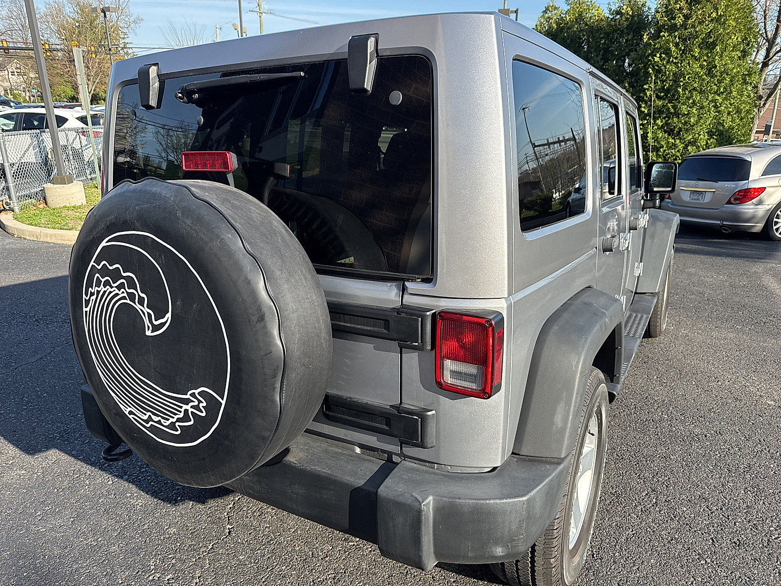 Used 2014 Jeep Wrangler Unlimited Sport w/ Quick Order Package 24S AWD/4WD image 4