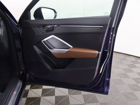 Used 2022 Audi Q3 2.0T Premium w/ Convenience Package image 22