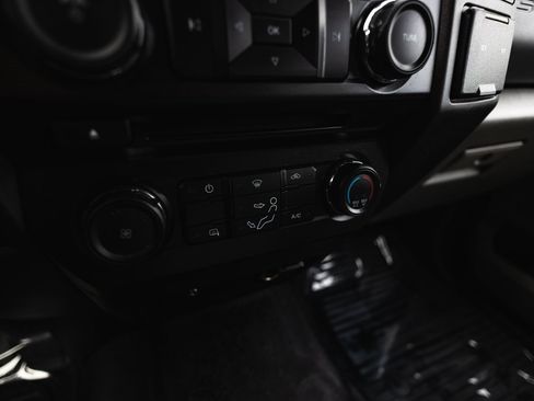 Used 2017 Ford F350 XL w/ Power Equipment Group image 19