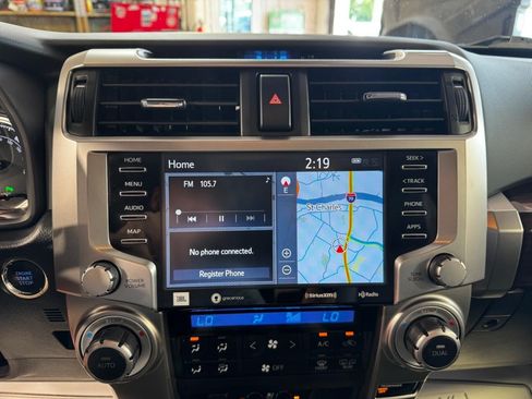 Used 2022 Toyota 4Runner Limited AWD/4WD image 24