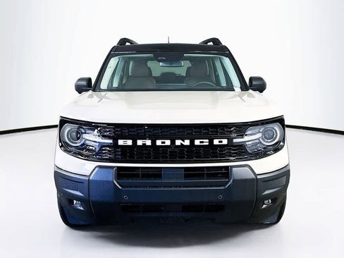 Used 2025 Ford Bronco Sport Outer Banks w/ Outer Banks Tech Package+ AWD/4WD image 6