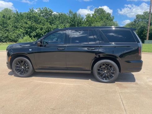 Used 2025 Cadillac Escalade Sport Platinum AWD/4WD image 8