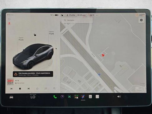 Used 2023 Tesla Model Y Performance AWD/4WD image 13