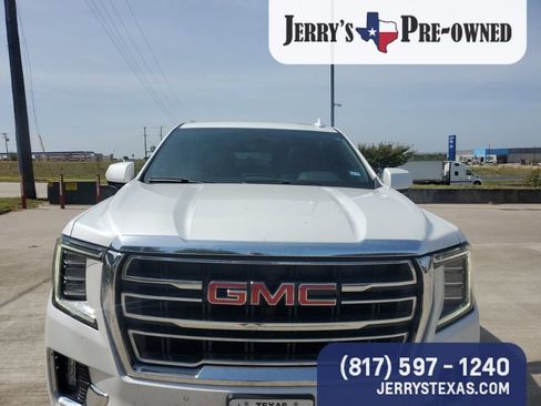 Used 2023 GMC Yukon XL SLT AWD/4WD image 4