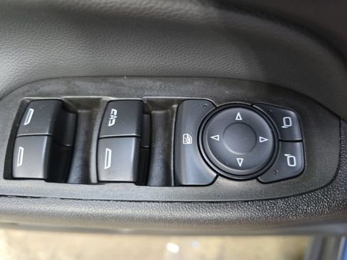 Used 2024 Chevrolet Equinox LT AWD/4WD image 29