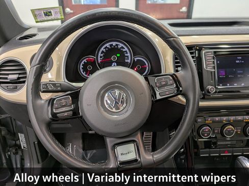 Used 2019 Volkswagen Beetle 2.0T S FWD image 27