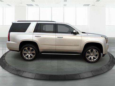 Used 2018 GMC Yukon SLE w/ Convenience Package AWD/4WD image 4