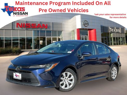 Used 2024 Toyota Corolla LE image 1