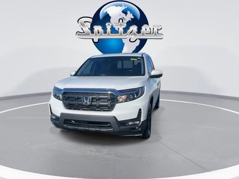 Used 2025 Honda Ridgeline RTL+ image 10