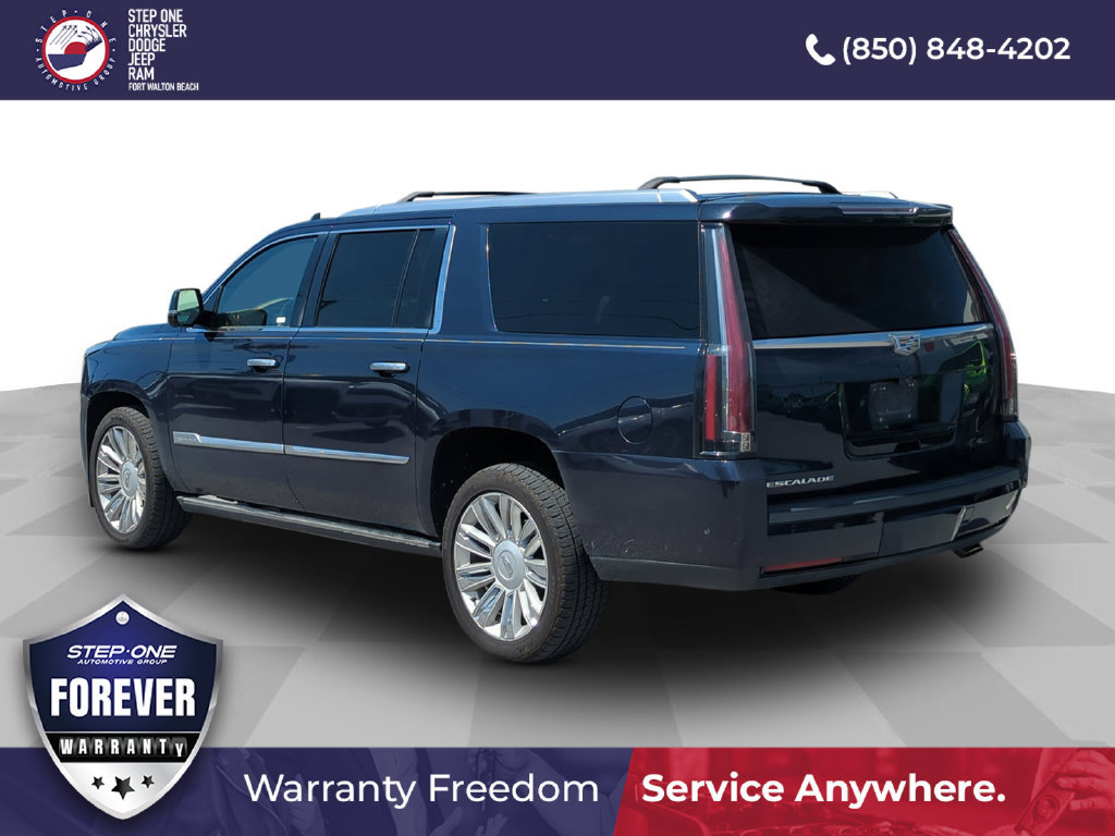 Used 2018 Cadillac Escalade ESV Platinum AWD/4WD image 4