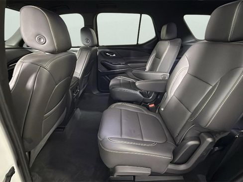 Certified 2023 Chevrolet Traverse LT image 26
