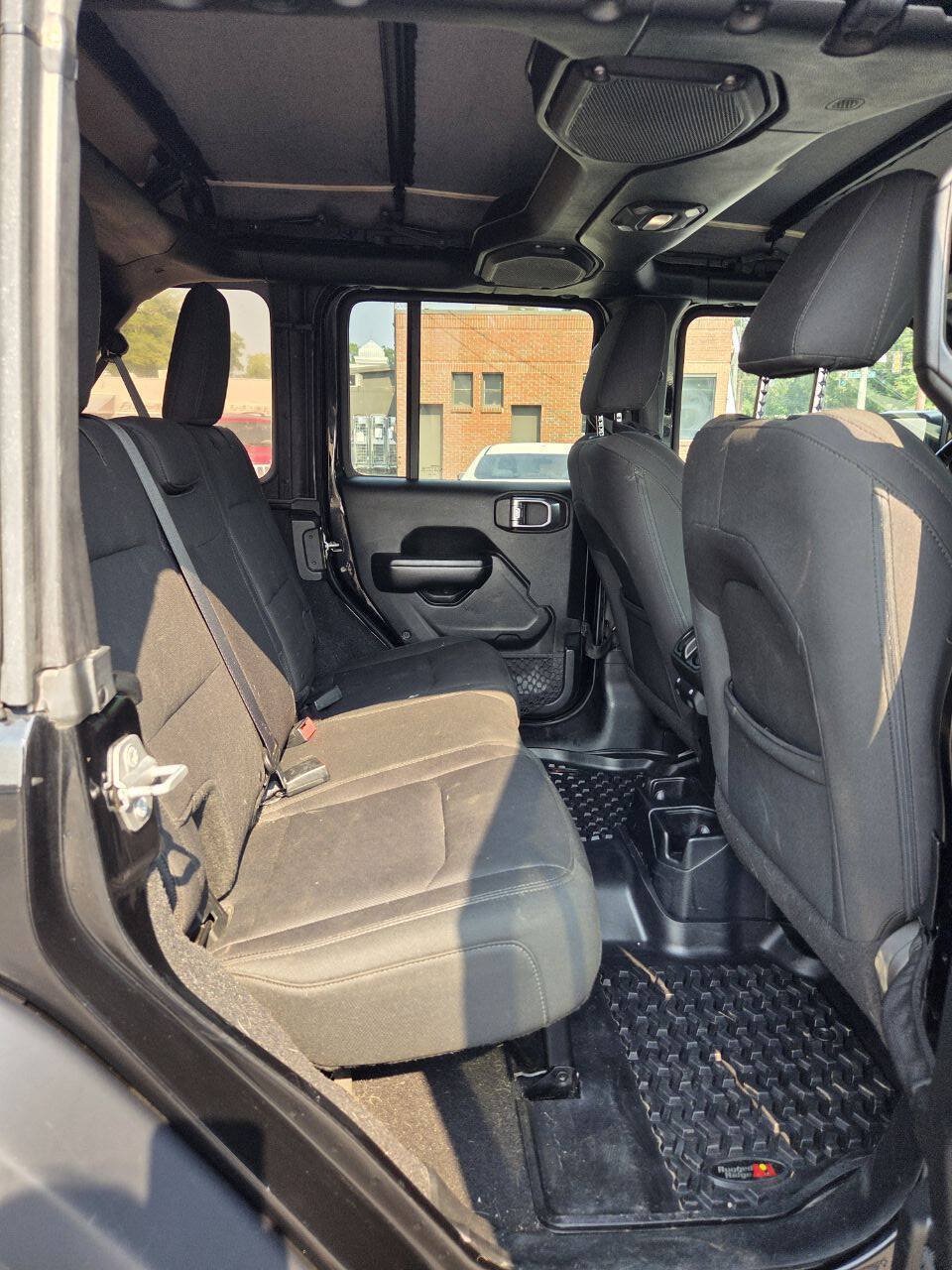Used 2018 Jeep Wrangler Unlimited Sport S AWD/4WD image 16