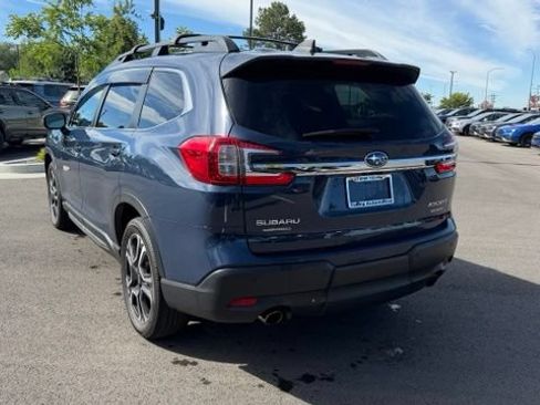 Used 2023 Subaru Ascent Limited w/ Technology Package AWD/4WD image 5