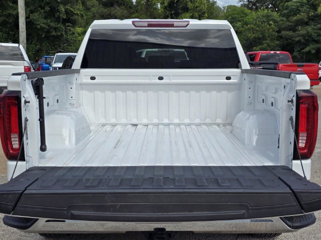 Used 2025 GMC Sierra 1500 SLT AWD/4WD image 13
