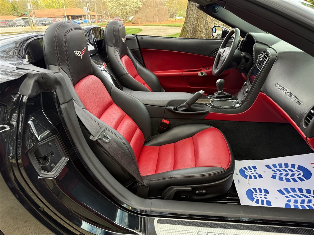 Used 2011 Chevrolet Corvette Convertible w/ Preferred Equipment Group RWD image 63
