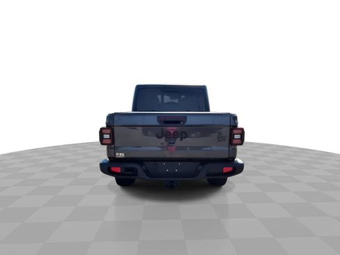 Used 2024 Jeep Gladiator Sport AWD/4WD image 7
