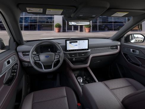 New 2026 Ford Explorer Platinum RWD image 9