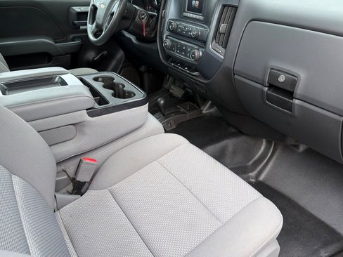 Used 2017 Chevrolet Silverado 1500 W/T image 13